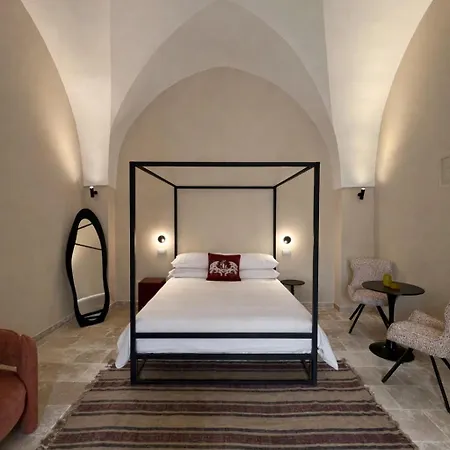 Cava Urban Relais & Pool