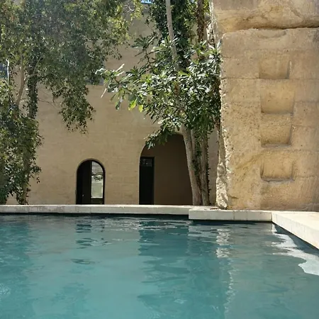 מלון Cava Urban Relais & Pool