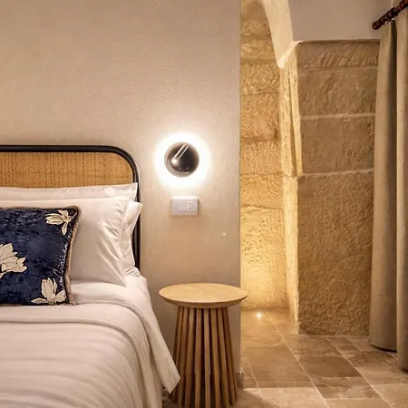 Hotel Cava Urban Relais & Pool *
