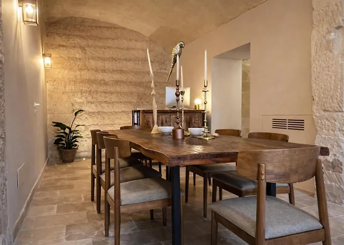 Cava Urban Relais & Pool