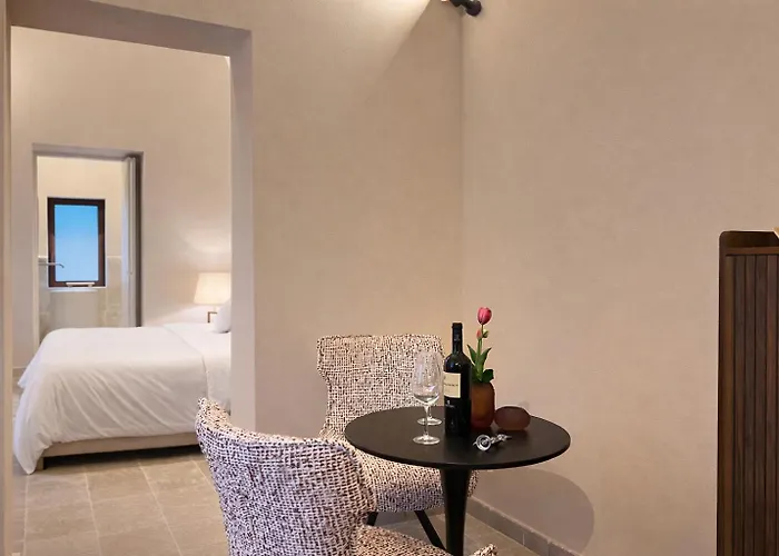 Cava Urban Relais & Pool Lecce