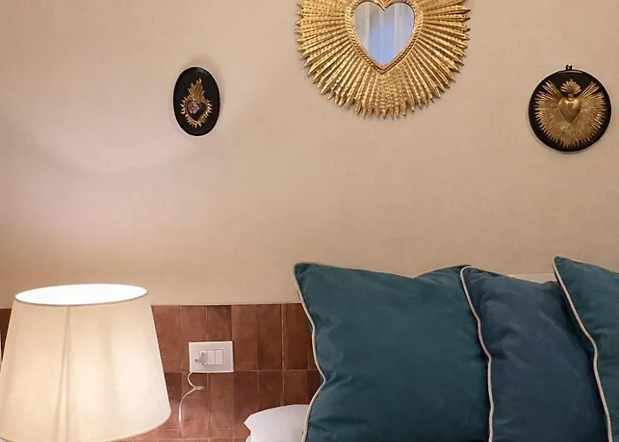 Cava Urban Relais & Pool *